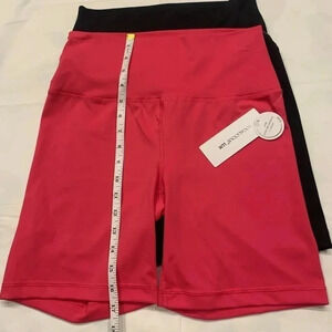 Yogalicious LUX HI RISE ELASTIC FREE WAISTBAND 7 INSEAM 2 pack Size L